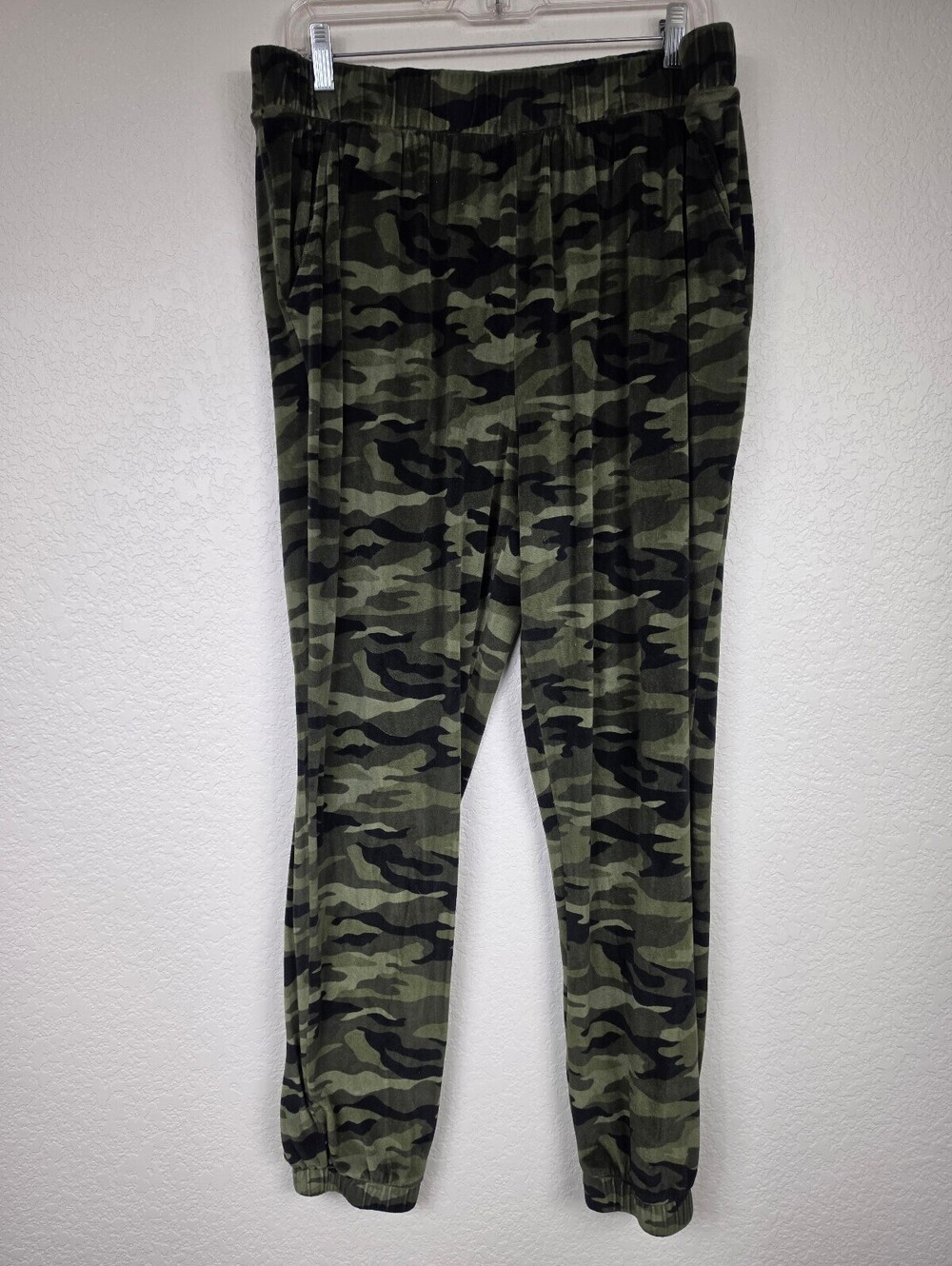 Camouflage Print Jogger Pants XL (19)